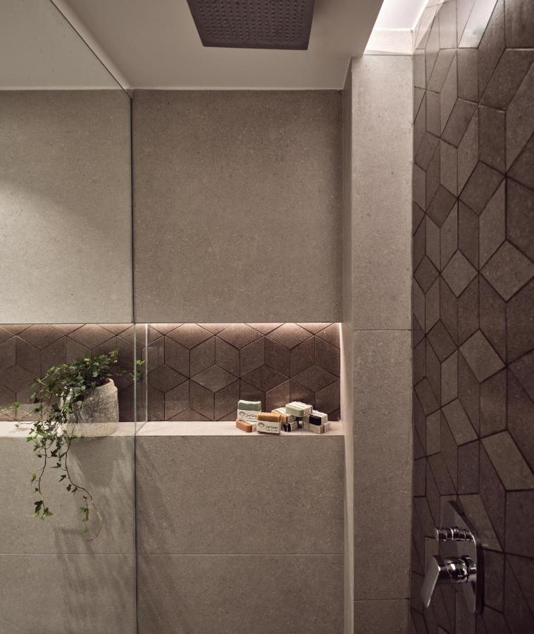 Monopolio Waterfront Apartment With Sea View, By Zantewize Exterior photo