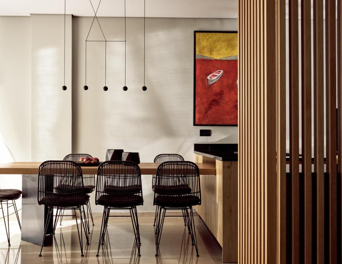 Monopolio Waterfront Apartment With Sea View, By Zantewize Exterior photo